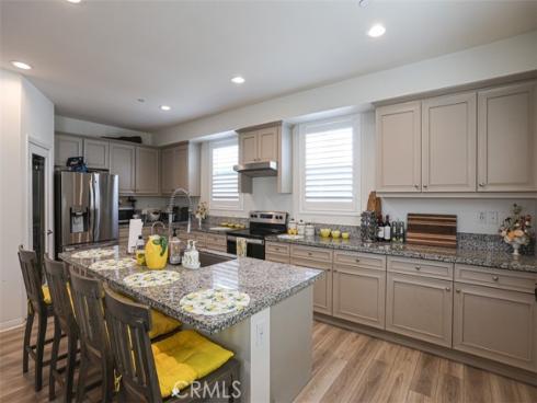 923 E 2nd  , Santa Ana, CA