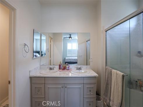 923 E 2nd  , Santa Ana, CA