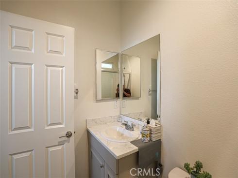 923 E 2nd  , Santa Ana, CA