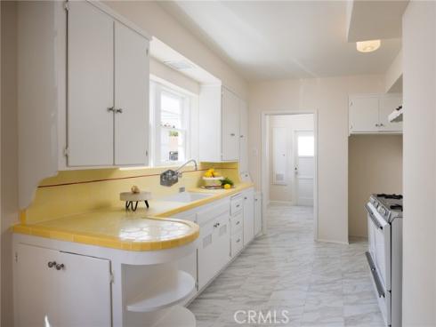 2324 N Riverside  , Santa Ana, CA