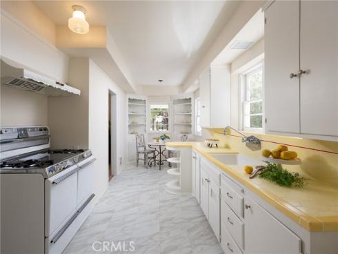 2324 N Riverside  , Santa Ana, CA