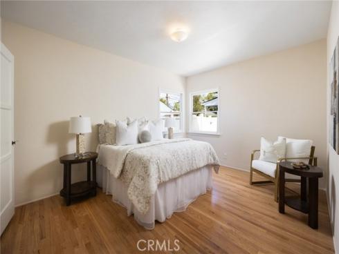 2324 N Riverside  , Santa Ana, CA