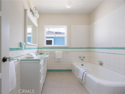 2324 N Riverside  , Santa Ana, CA