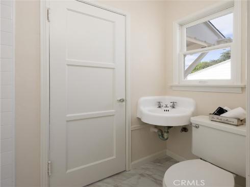 2324 N Riverside  , Santa Ana, CA