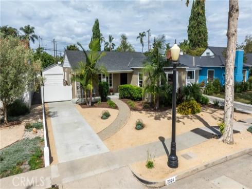 2324 N Riverside  , Santa Ana, CA