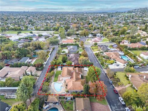 1562  Wyndham   Court, Santa Ana, CA