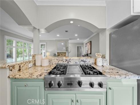 709 E Catalina  , Santa Ana, CA