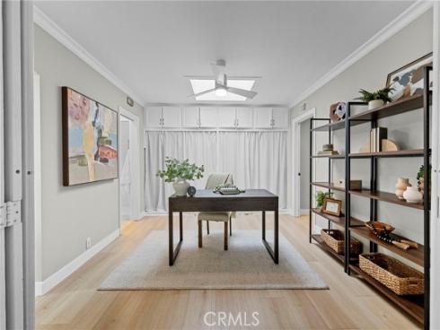 709 E Catalina  , Santa Ana, CA