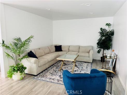 18861  Fairhaven  , Santa Ana, CA