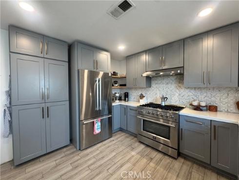 18861  Fairhaven  , Santa Ana, CA