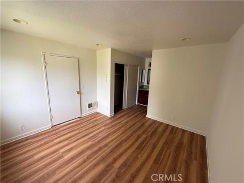 619 N Bristol  23 , Santa Ana, CA