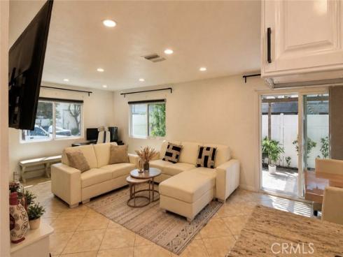 128 Fairview Street 1 , Santa Ana, CA