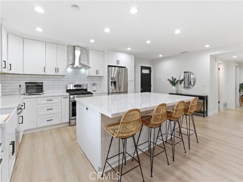 1806 W Saint Andrew , Santa Ana, CA