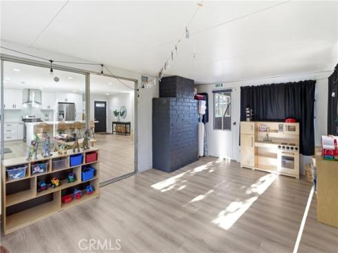 1806 W Saint Andrew , Santa Ana, CA