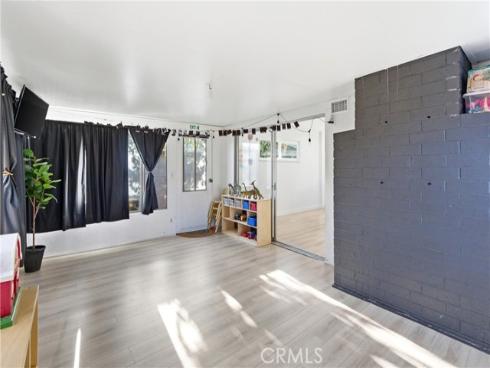 1806 W Saint Andrew , Santa Ana, CA