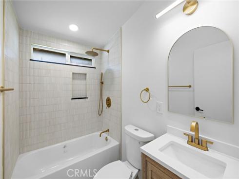 502 E Russell , Santa Ana, CA
