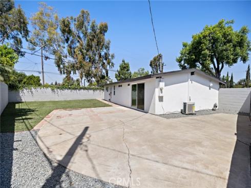 502 E Russell , Santa Ana, CA