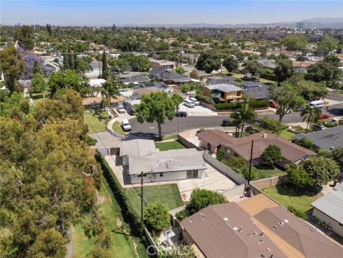 502 E Russell , Santa Ana, CA