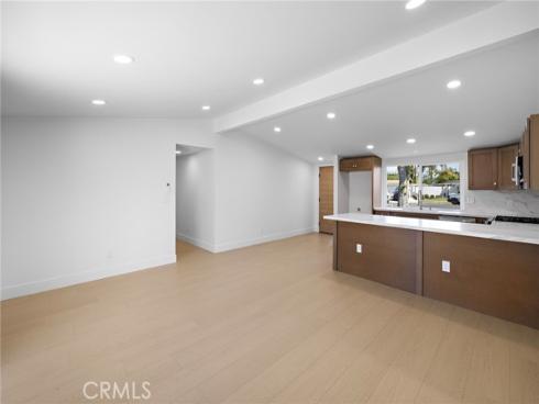 502 E Russell , Santa Ana, CA