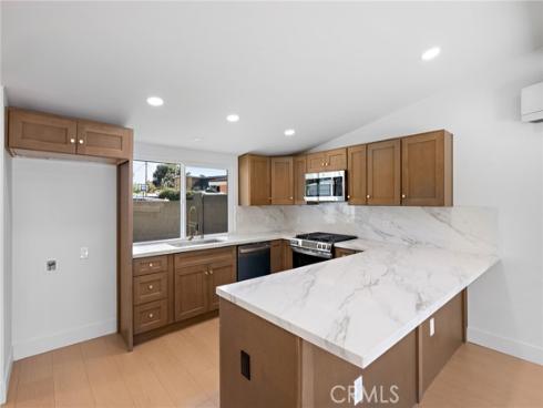 502 E Russell , Santa Ana, CA