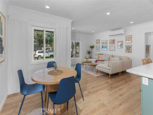 2206 S Shelton  , Santa Ana, CA