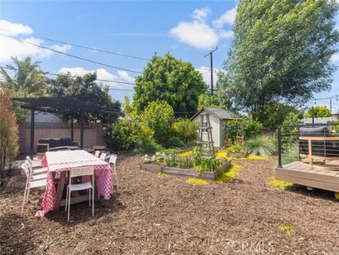 2206 S Shelton  , Santa Ana, CA