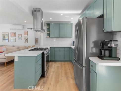 2206 S Shelton  , Santa Ana, CA