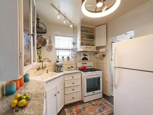 1229 S Flower , Santa Ana, CA