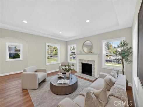 1404 N Freeman , Santa Ana, CA