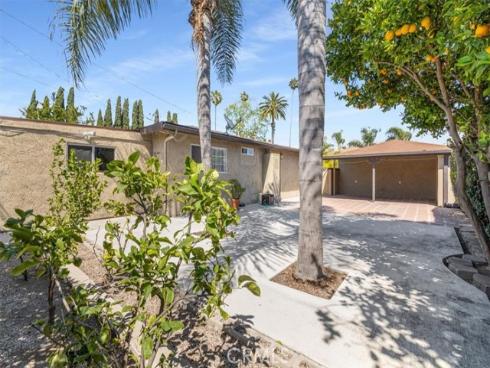 2114 Orange Avenue, Santa Ana, CA