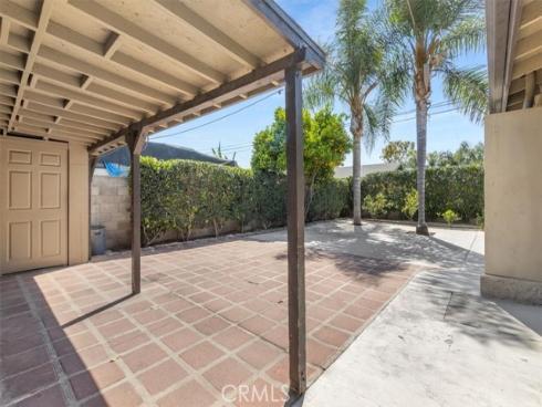 2114 Orange Avenue, Santa Ana, CA