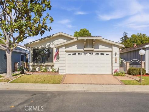 2621 Park Lake 197 , Santa Ana, CA
