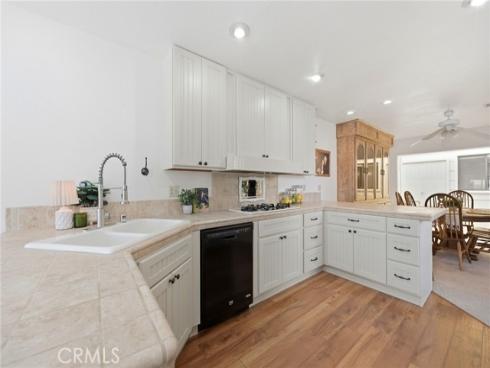 2621 Park Lake 197 , Santa Ana, CA