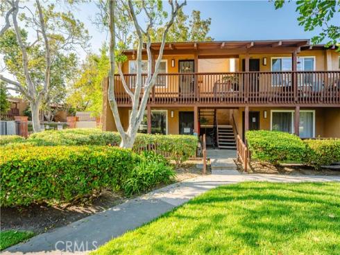 1000 W Macarthur 58 Boulevard, Santa Ana, CA