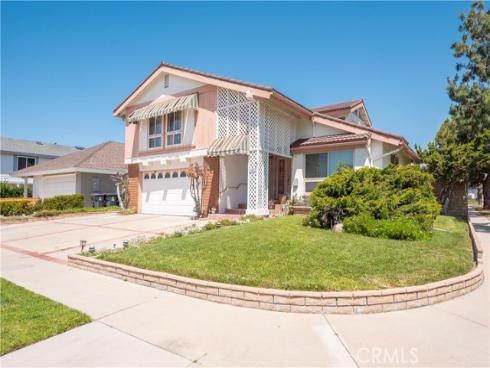 2001 W San Lorenzo , Santa Ana, CA