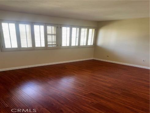 1404 N Tustin Y3 Avenue, Santa Ana, CA