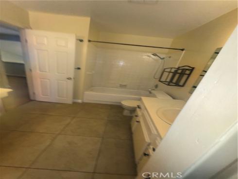 1404 N Tustin Y3 Avenue, Santa Ana, CA