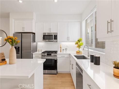 1816 E 1st 440 , Santa Ana, CA
