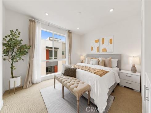 1816 E 1st 440 , Santa Ana, CA