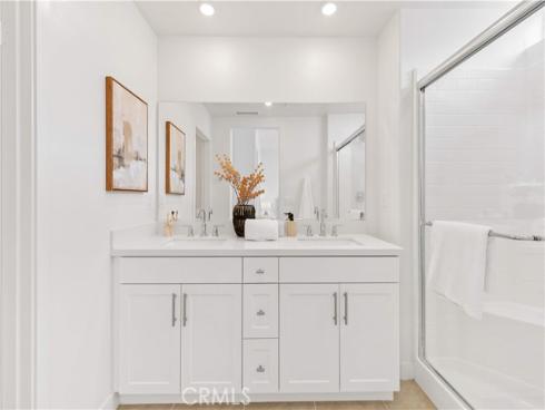 1816 E 1st 440 , Santa Ana, CA