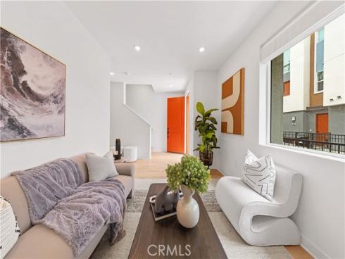 1816 E 1st 440 , Santa Ana, CA