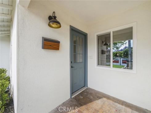 1326 S Marine , Santa Ana, CA