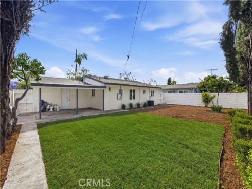 1326 S Marine , Santa Ana, CA