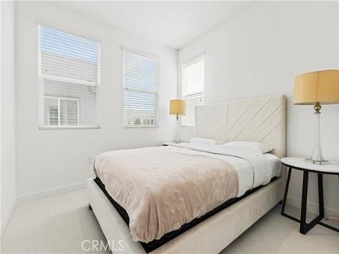 609 S Lyon Street , Santa Ana, CA