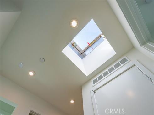 609 S Lyon Street , Santa Ana, CA