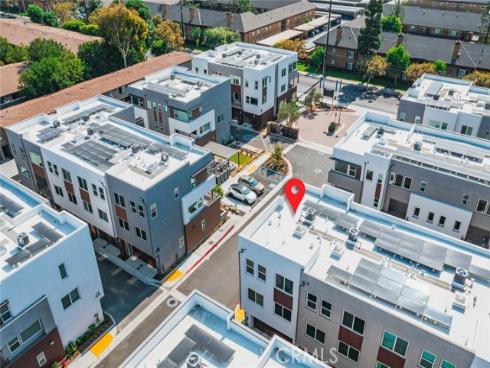 609 S Lyon Street , Santa Ana, CA