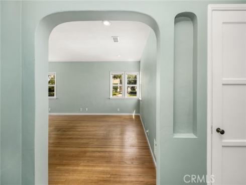 1112 N Lowell , Santa Ana, CA