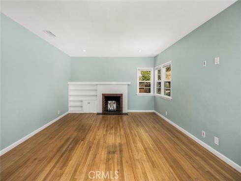 1112 N Lowell , Santa Ana, CA