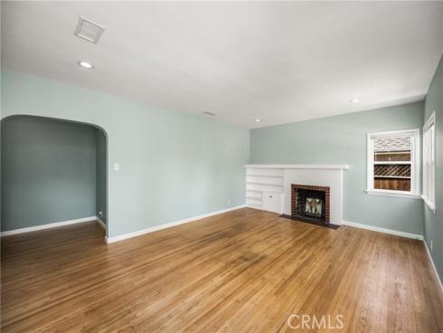 1112 N Lowell , Santa Ana, CA