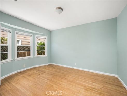 1112 N Lowell , Santa Ana, CA